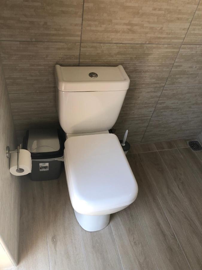 Converted Shed Studio & Garden Hanging Bed Porto Rafti Ngoại thất bức ảnh